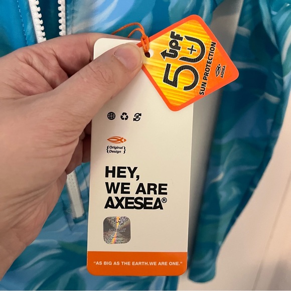 NWT AXESEA Rash Guard Long Sleeve One Piece Swimsuit Zip Bathing Suit Blue 4 - Picture 8 of 12